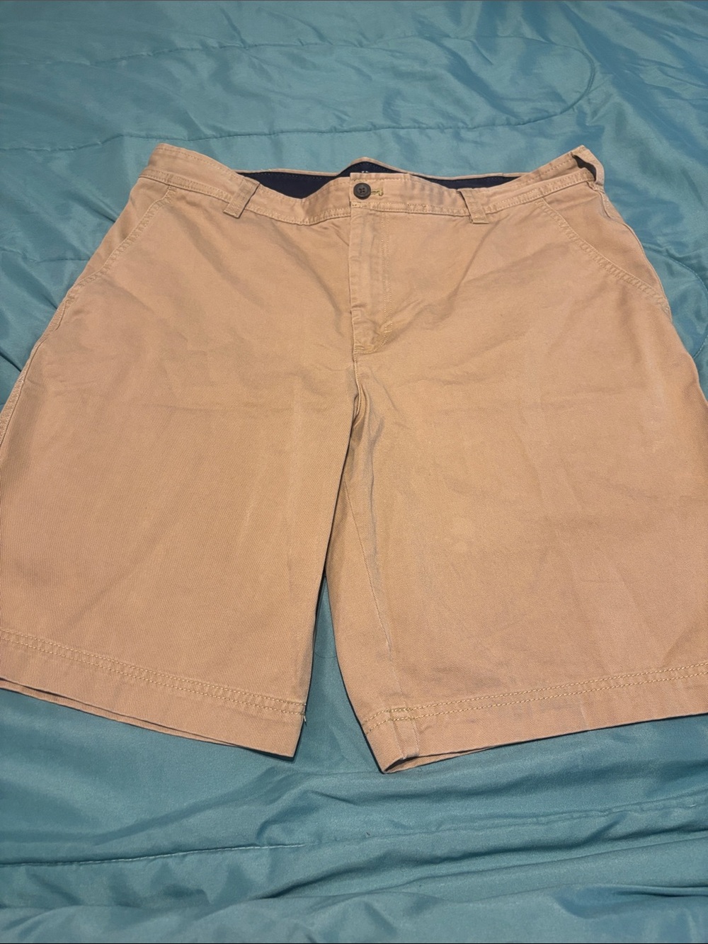 Izod Men's Khaki/Tan Chino Pants